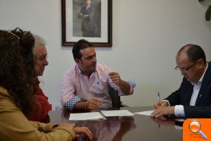 Martínez insiste a Sanmartín en la necesidad de continuar el proyecto de mejora de la seguridad de la CV141